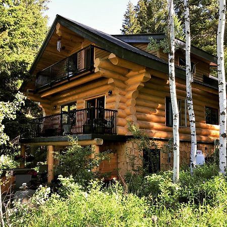A Suite Retreat - Beyond Bed & Breakfast ซันพีคส์ ภายนอก รูปภาพ