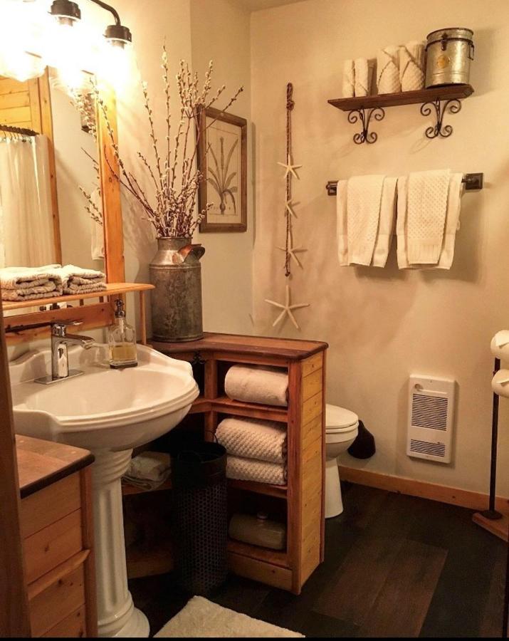 A Suite Retreat - Beyond Bed & Breakfast ซันพีคส์ ภายนอก รูปภาพ