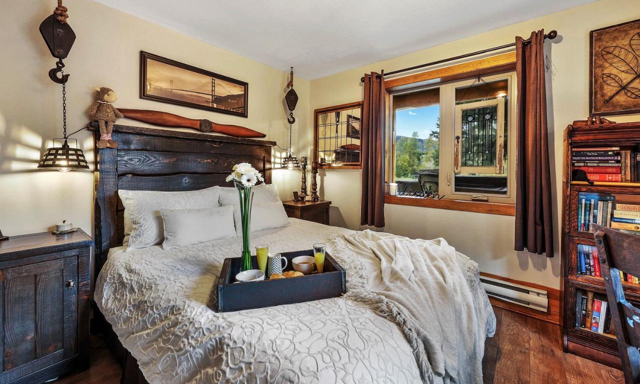 A Suite Retreat - Beyond Bed & Breakfast ซันพีคส์ ภายนอก รูปภาพ
