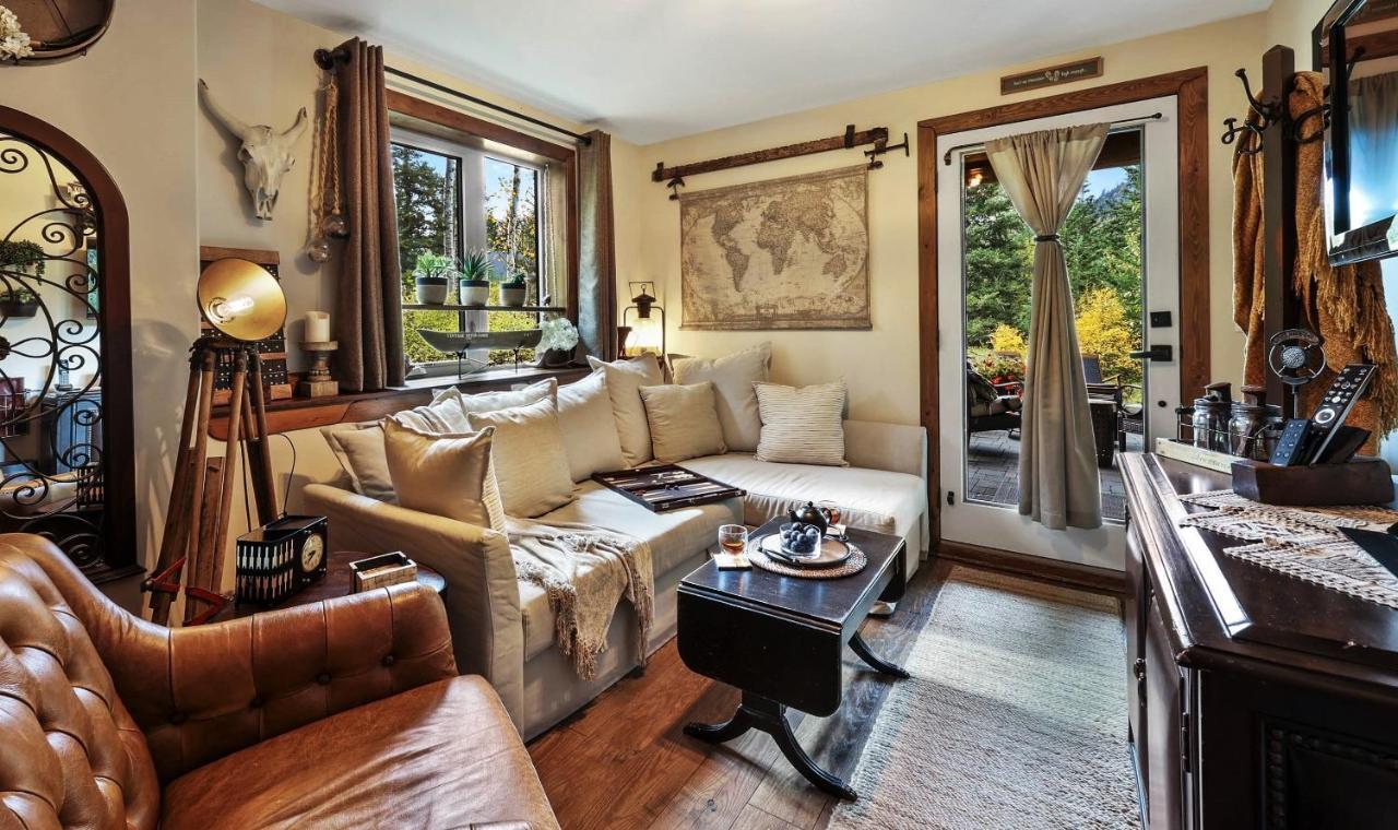 A Suite Retreat - Beyond Bed & Breakfast ซันพีคส์ ภายนอก รูปภาพ